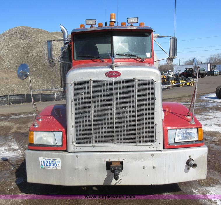 image for item J1981 1996 Peterbilt 377 water truck