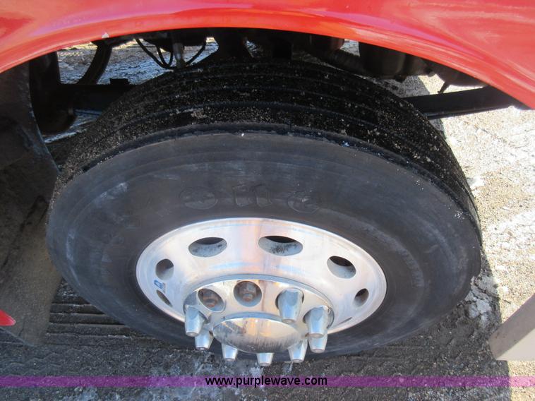 image for item J1981 1996 Peterbilt 377 water truck