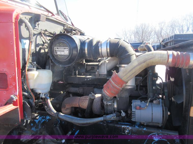 image for item J1981 1996 Peterbilt 377 water truck