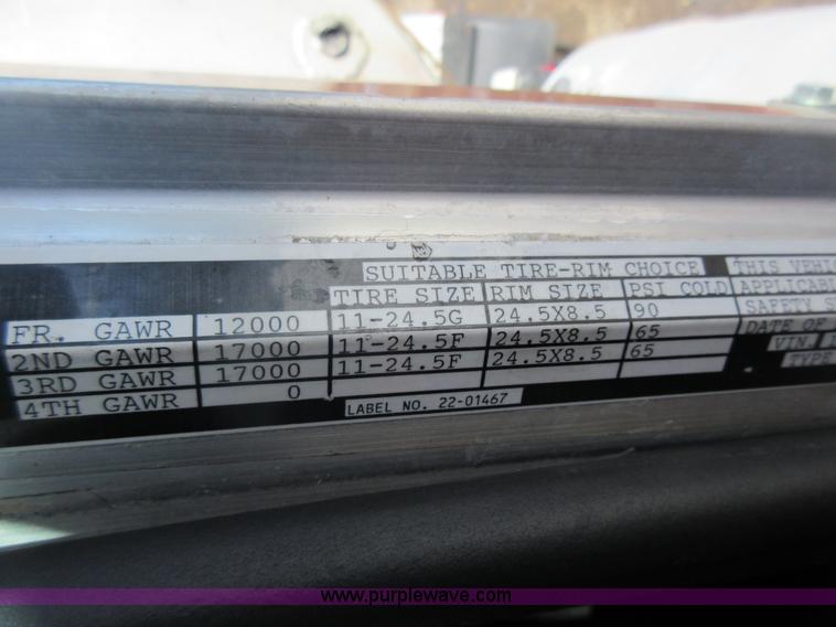 image for item J1981 1996 Peterbilt 377 water truck