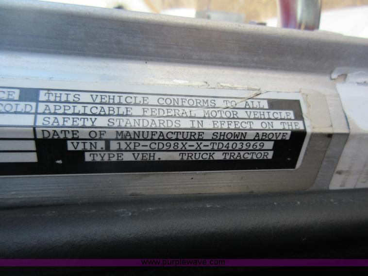 image for item J1981 1996 Peterbilt 377 water truck