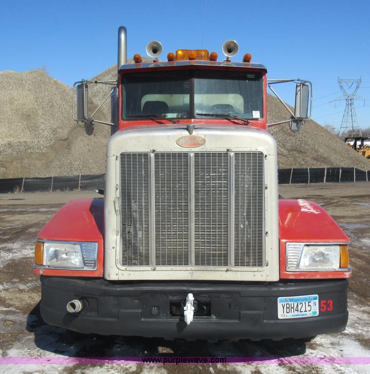 image for item J1982 1995 Peterbilt 377 water truck