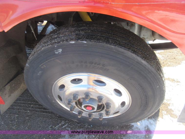 image for item J1982 1995 Peterbilt 377 water truck