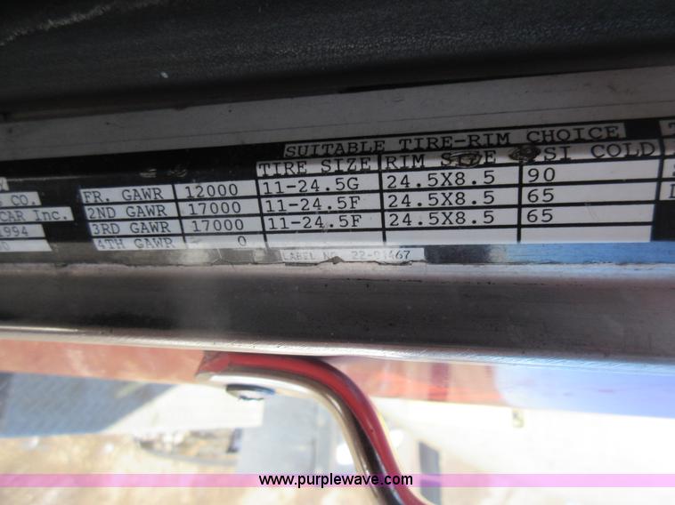 image for item J1982 1995 Peterbilt 377 water truck