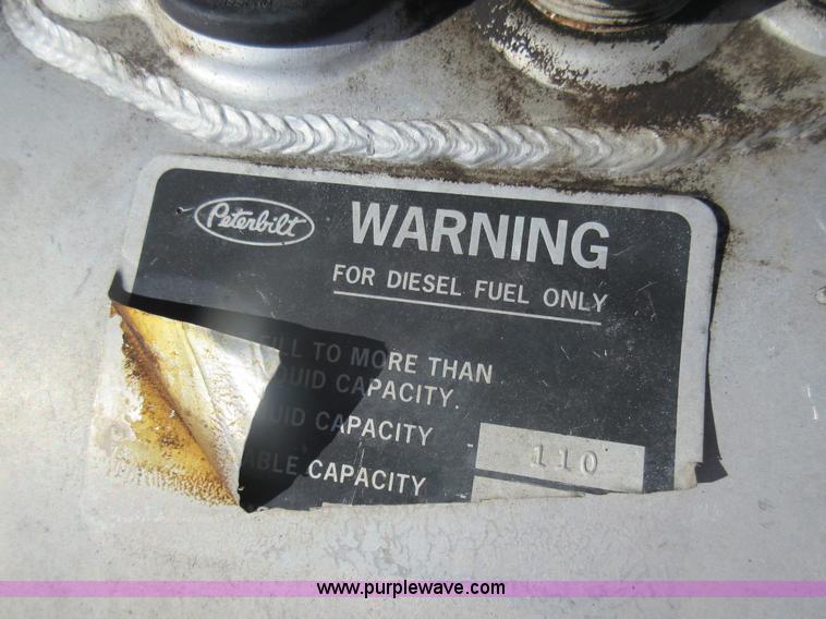 image for item J1983 1994 Peterbilt 377 water truck