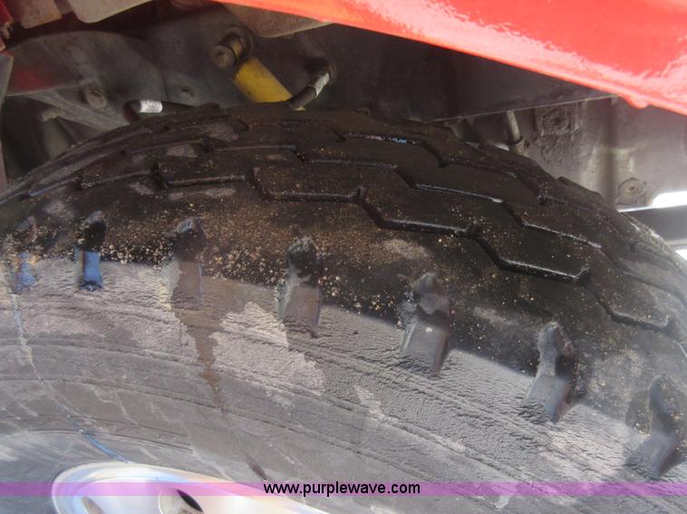 image for item J1983 1994 Peterbilt 377 water truck