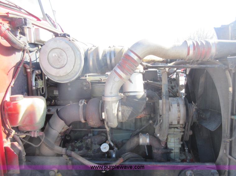 image for item J1983 1994 Peterbilt 377 water truck