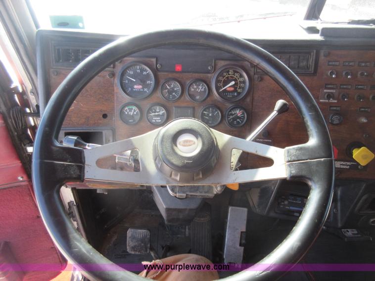 image for item J1983 1994 Peterbilt 377 water truck