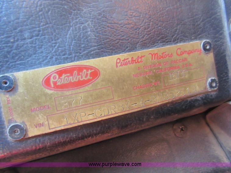 image for item J1983 1994 Peterbilt 377 water truck