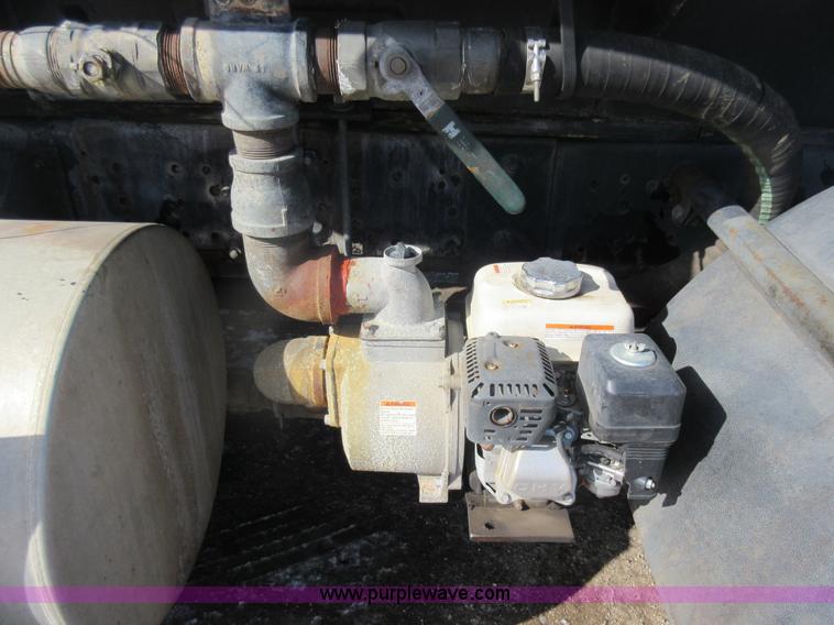 image for item J1984 1995 Kenworth T400 water truck