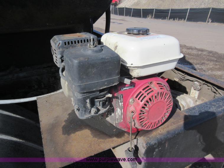 image for item J1984 1995 Kenworth T400 water truck