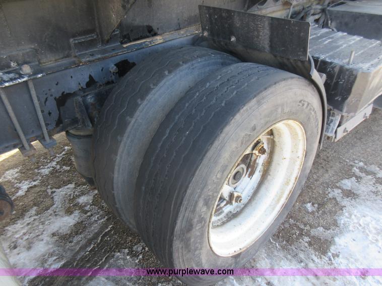 image for item J1984 1995 Kenworth T400 water truck