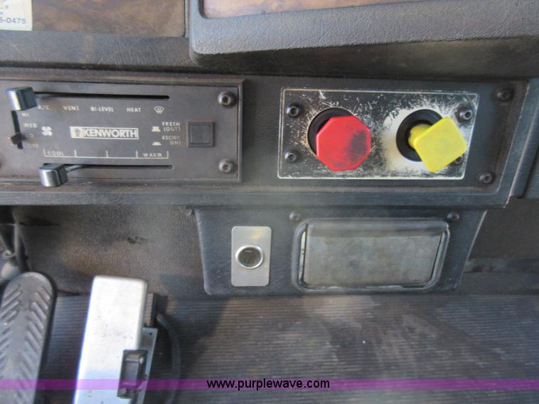 image for item J1984 1995 Kenworth T400 water truck