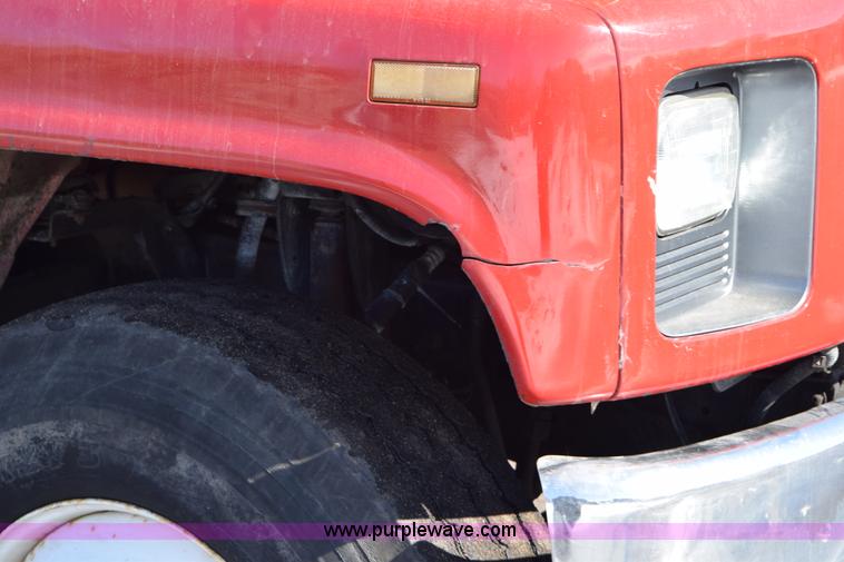 image for item J1987 1998 Chevrolet C8500 dump truck