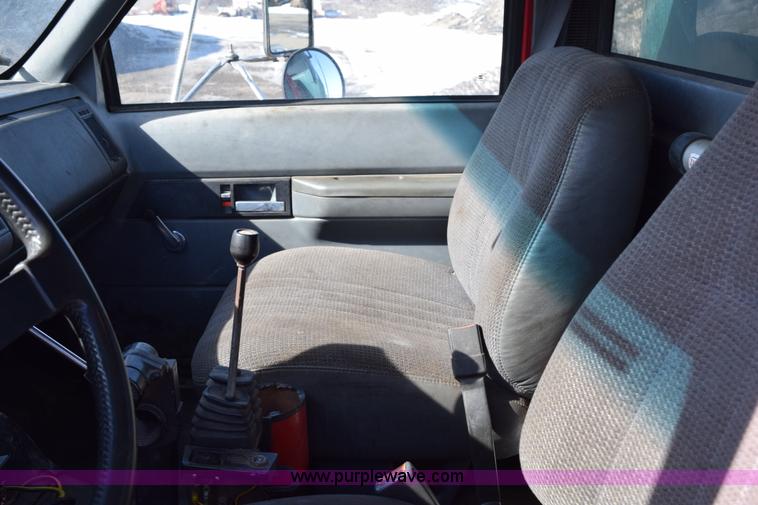 image for item J1988 1999 Chevrolet C8500 dump truck