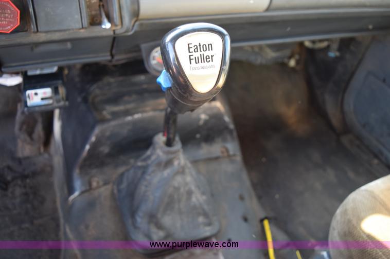 image for item J1989 2002 Chevrolet C8500 dump truck