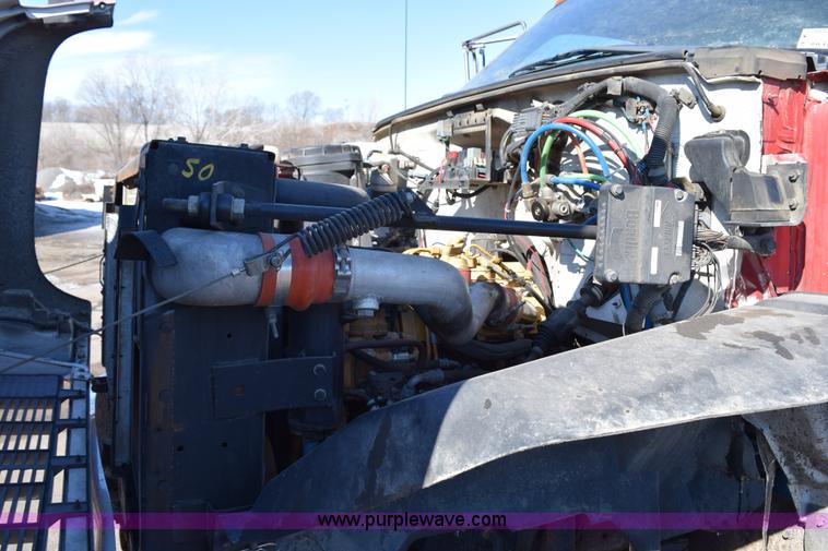 image for item J1989 2002 Chevrolet C8500 dump truck