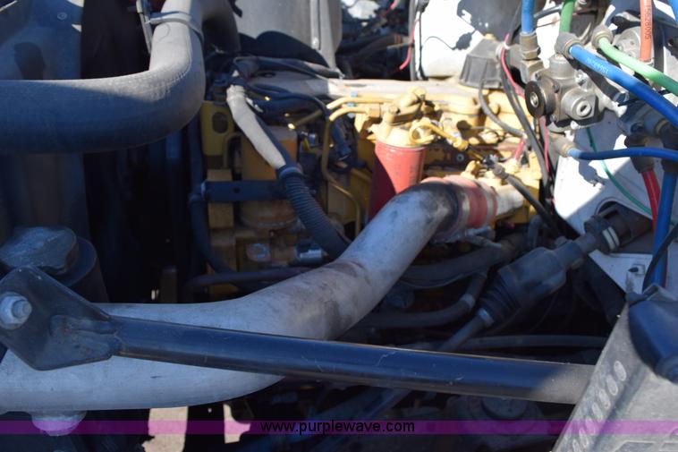 image for item J1989 2002 Chevrolet C8500 dump truck