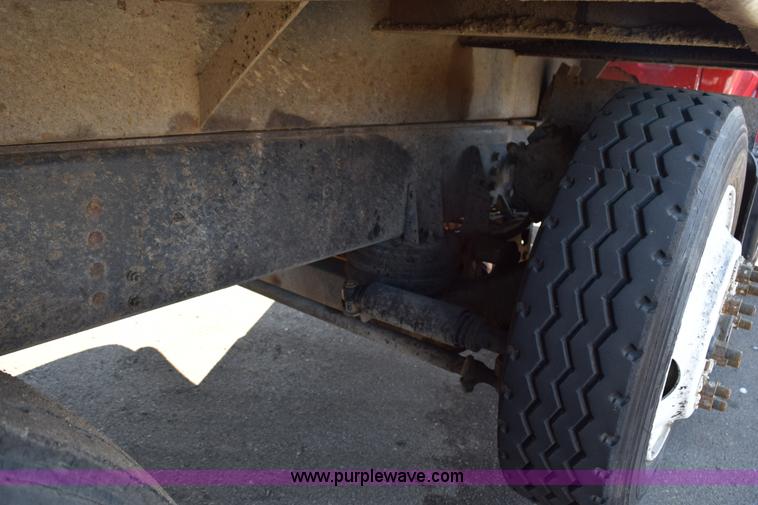 image for item J1989 2002 Chevrolet C8500 dump truck