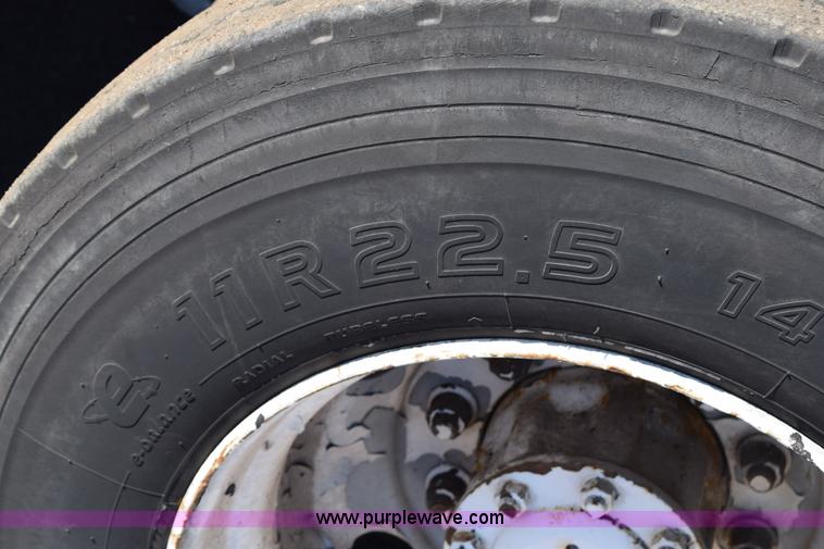 image for item J1989 2002 Chevrolet C8500 dump truck