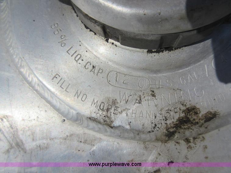 image for item J1991 1989 Freightliner FLD semi truck