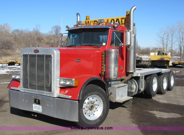 image for item J1993 1993 Peterbilt 379 semi truck