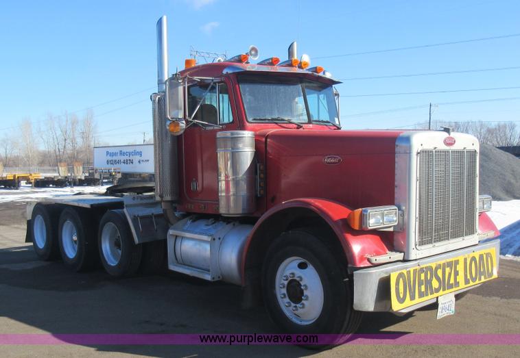 image for item J1994 1989 Peterbilt 379 semi truck