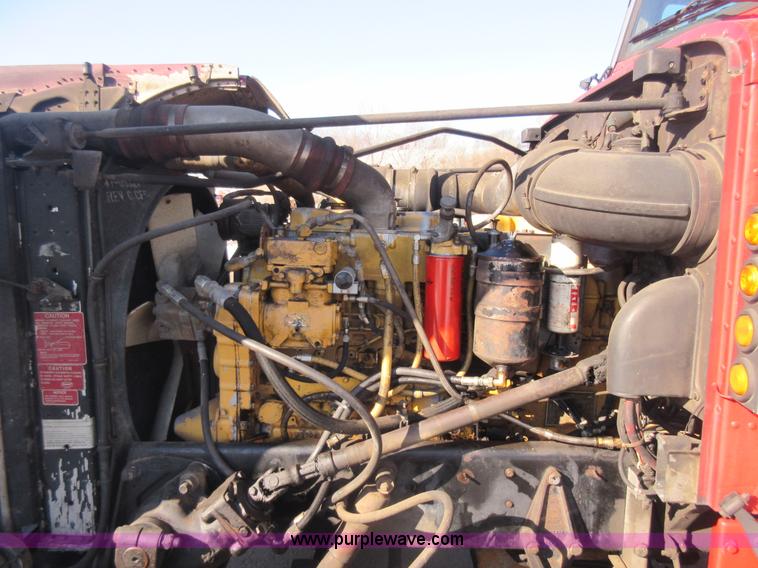 image for item J1994 1989 Peterbilt 379 semi truck