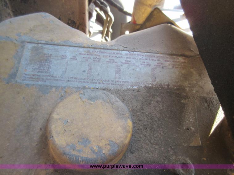 image for item J1994 1989 Peterbilt 379 semi truck