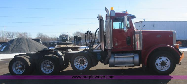 image for item J1995 1993 Peterbilt 379 semi truck