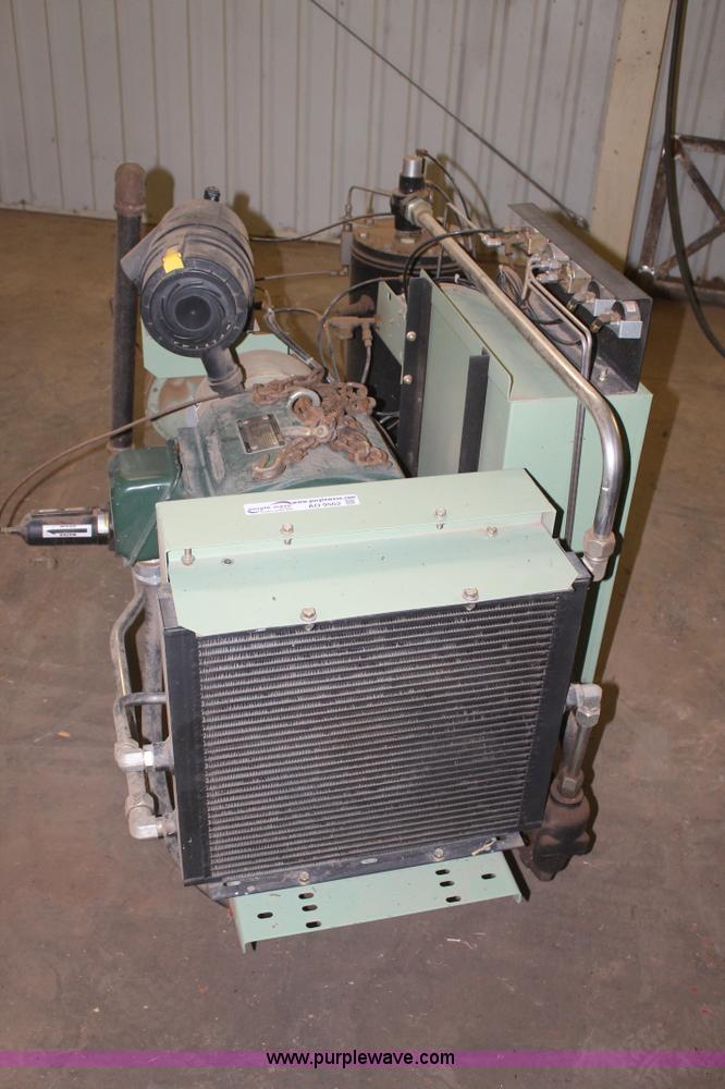 image for item AO9562 Sullair LS10 air compressor