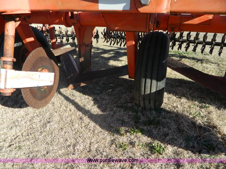 image for item AQ9295 Sunflower Richardson sweep plow