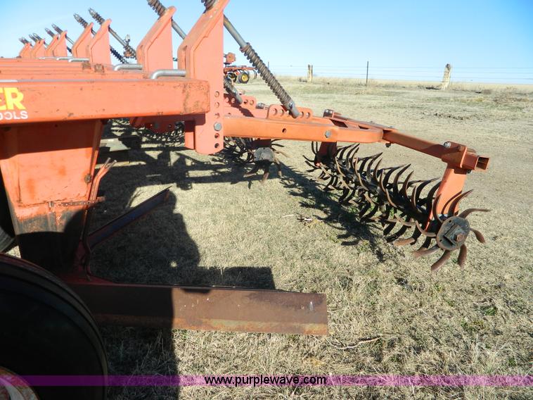 image for item AQ9295 Sunflower Richardson sweep plow