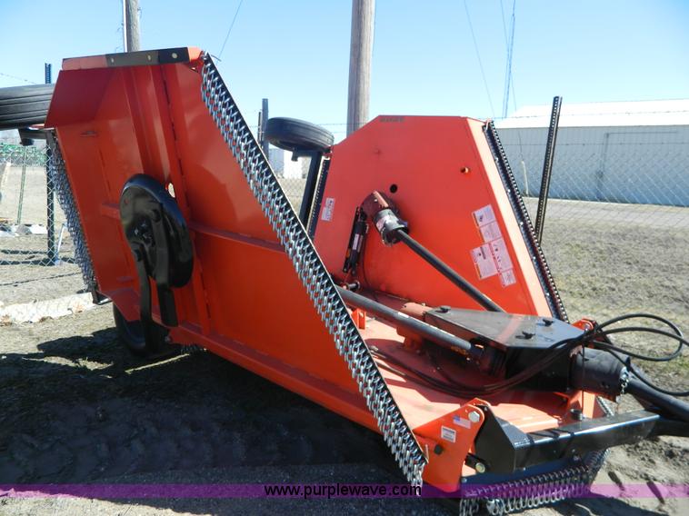 image for item AQ9305 Land Pride batwing mower