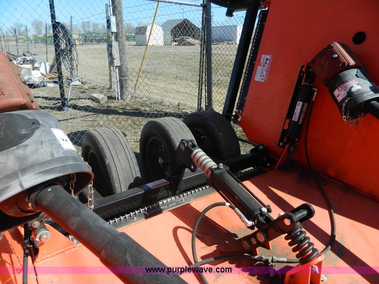 image for item AQ9305 Land Pride batwing mower