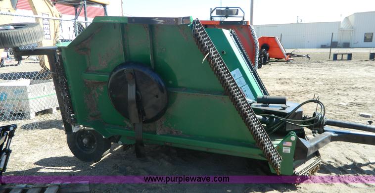 image for item AQ9311 Land Pride RC2512 batwing rotary mower