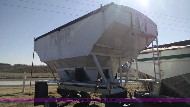 image for item AY9420 Simonsen fertilizer tender bed