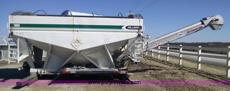 image for item AY9421 Wilmar 1600 seed tender bed