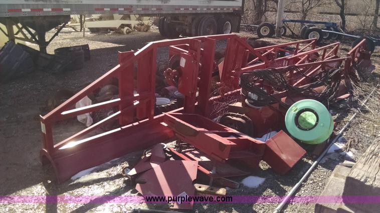 image for item AY9424 GSI Series II grain bin sweep