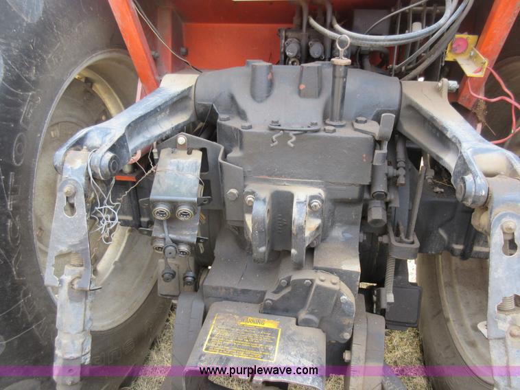 image for item AY9485 1980 Allis Chalmers 7045 tractor