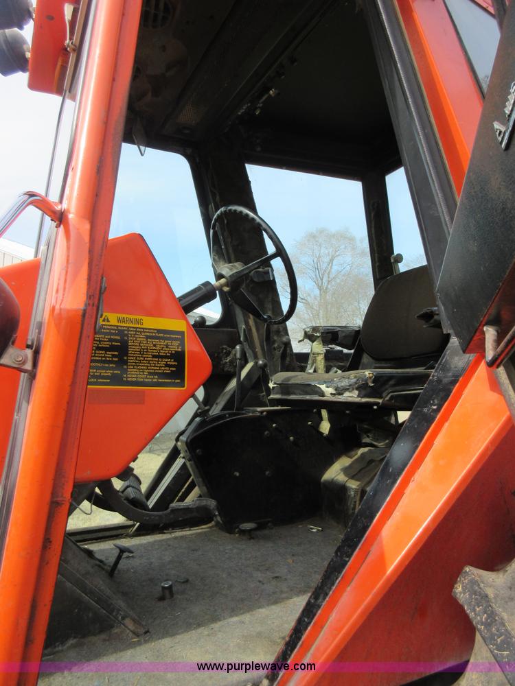 image for item AY9485 1980 Allis Chalmers 7045 tractor