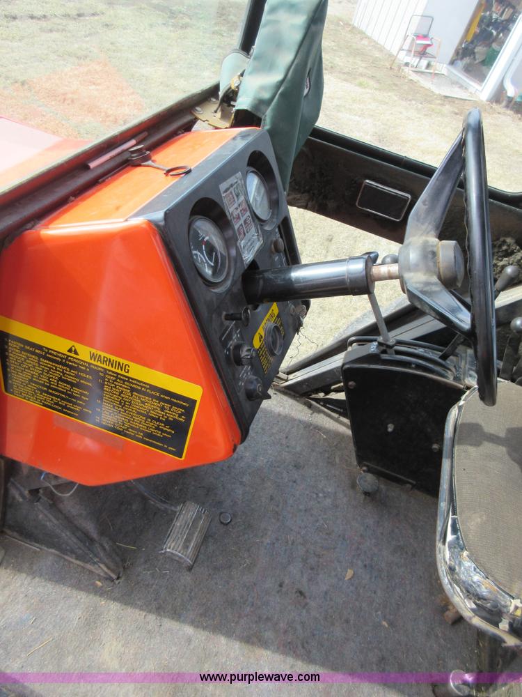 image for item AY9485 1980 Allis Chalmers 7045 tractor