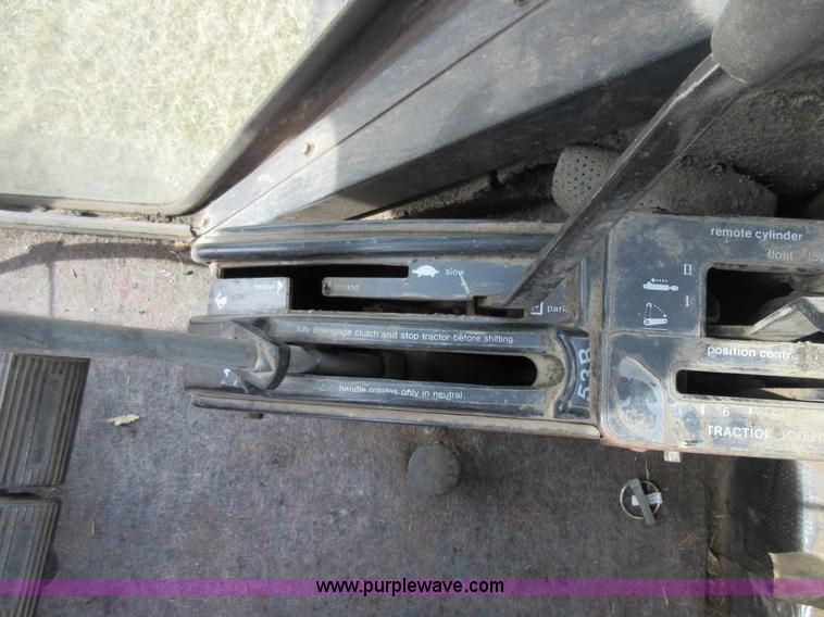 image for item AY9485 1980 Allis Chalmers 7045 tractor