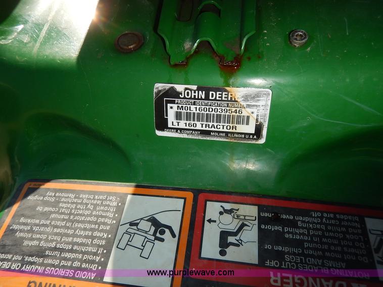 image for item BC9556 2003 John Deere LT160 lawn mower
