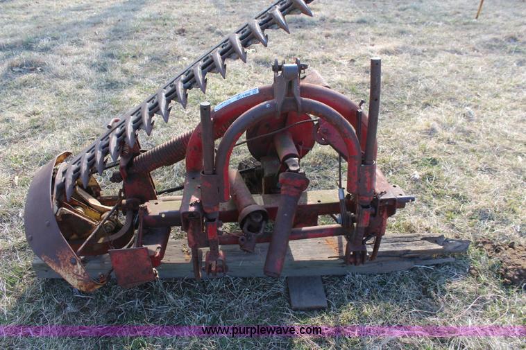 image for item BO9488 New Holland 451 sickle mower