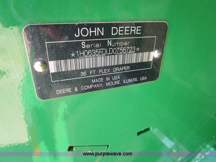 image for item D2333 2013 John Deere 635FD hydraflex draper head