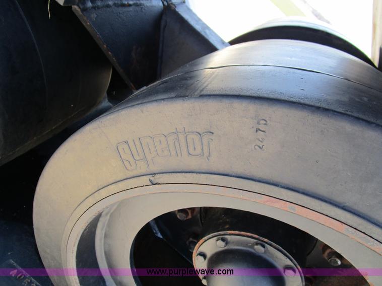 image for item D2334 2008 GripTrac 1103-1104 combine tracks