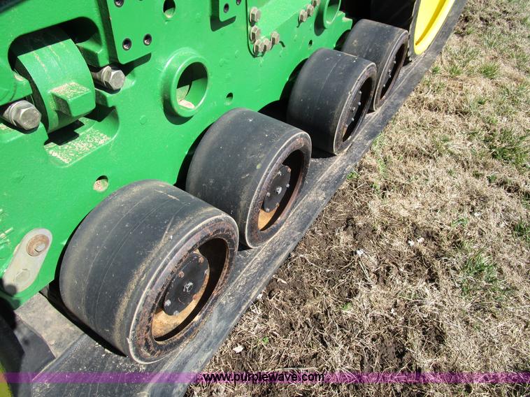 image for item D2335 2008 John Deere 9530T tractor