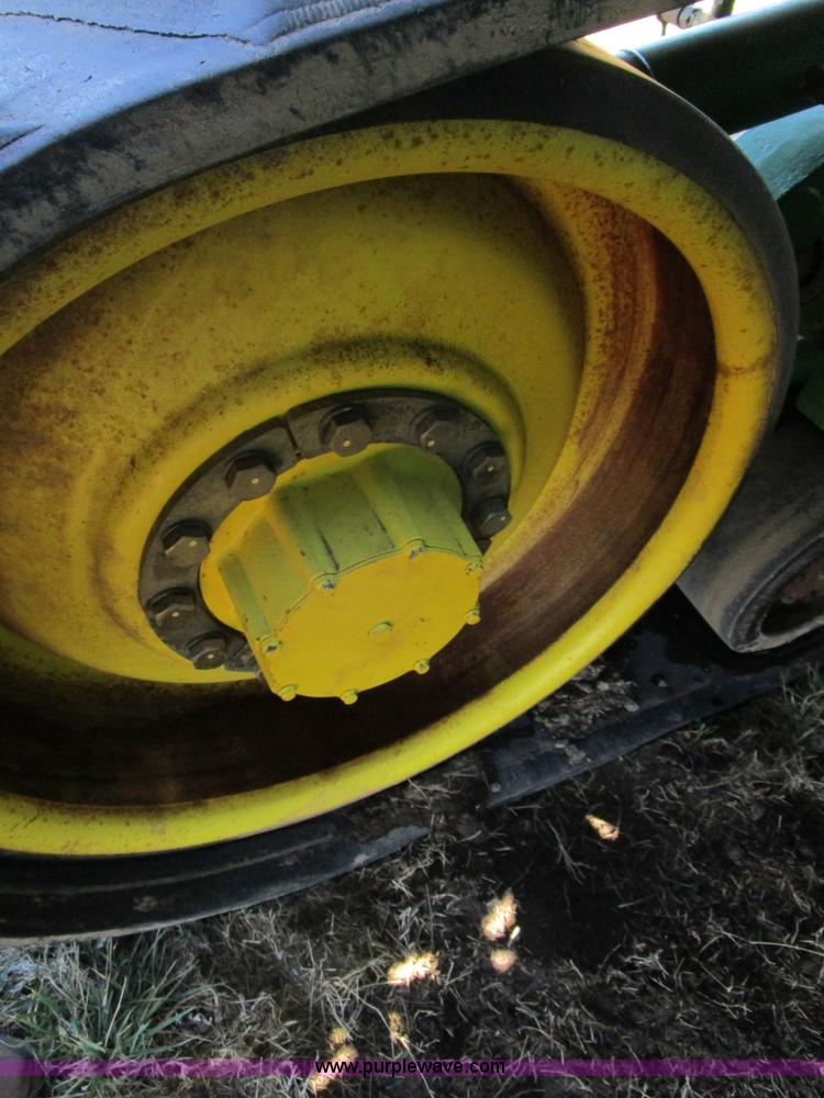 image for item D2335 2008 John Deere 9530T tractor