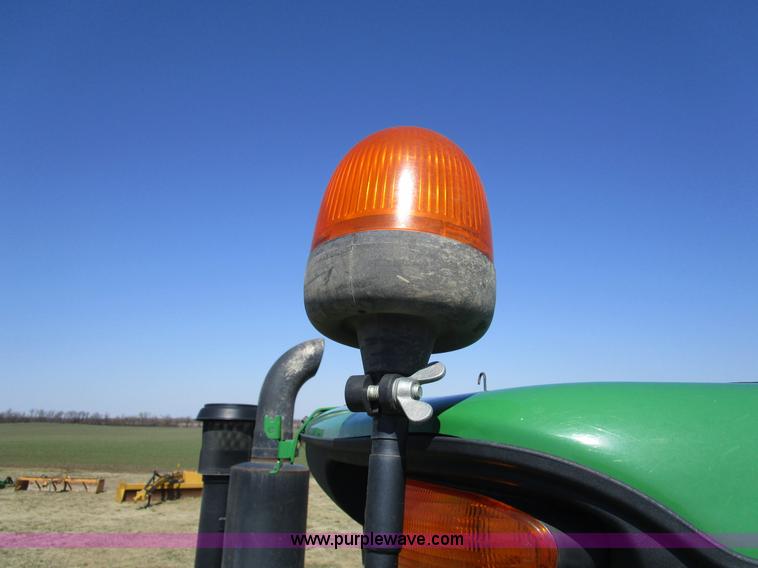 image for item D2335 2008 John Deere 9530T tractor